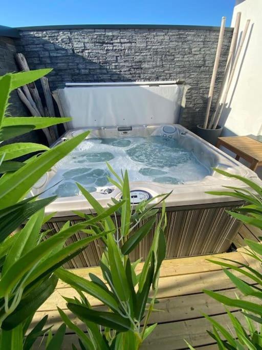 Villa Avec Jacuzzi Proche De La Mer Et Du Centre Barbatre Екстер'єр фото